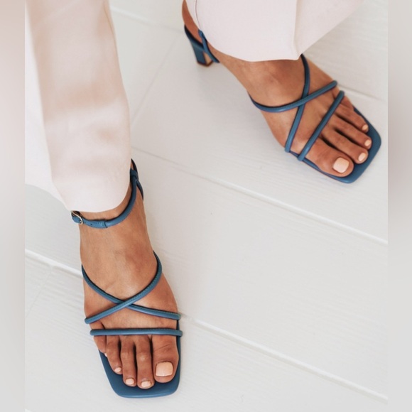 Poppy Barley Harley Heeled Sandal, Cantaloupe, BNWOB, size 9 - Picture 2 of 11